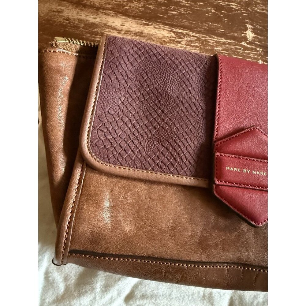 marc by marc jacobs color block brown red leather… - image 3